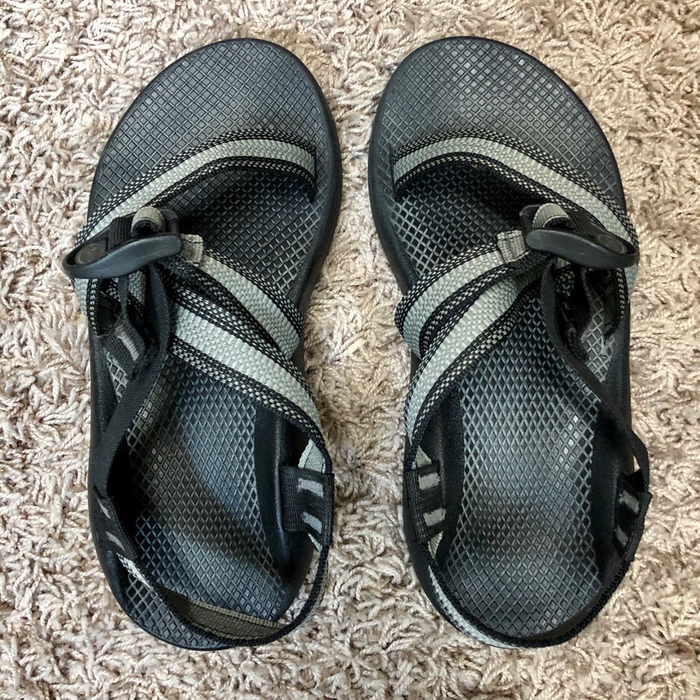 Men’s Black & Gray Chaco’s - Size 7